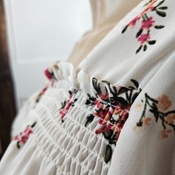 No Boundaries Floral Blouse XL Button Front Criss-Cross Back Recycled Poly - Picture 7 of 15